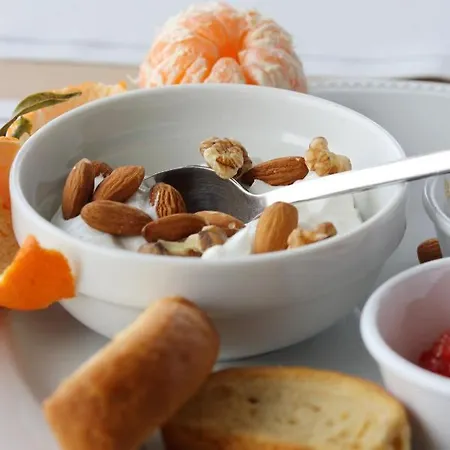 Grotta Hotel Naxos City