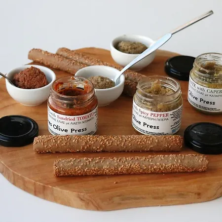 מלון Grotta Naxos City