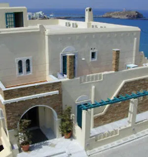 Grotta Hotel 2*