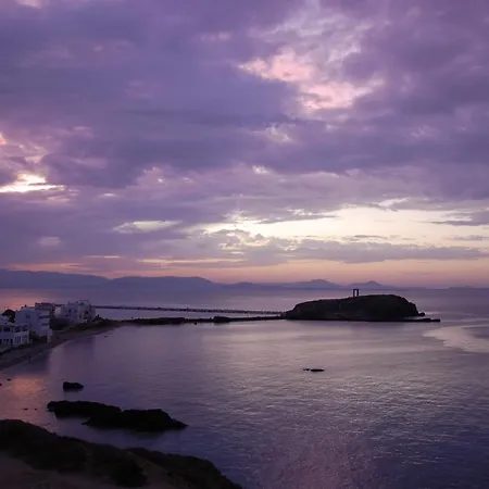 Grotta Otel Naxos City