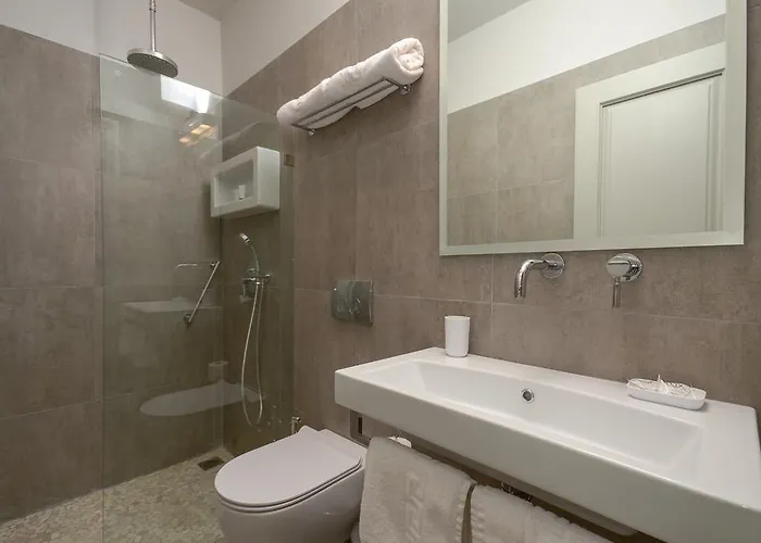 Hotel Grotta Naxos City