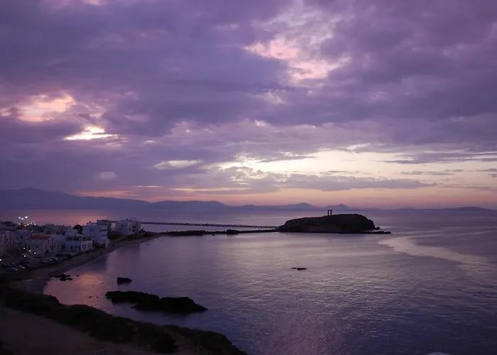 Grotta Hotel Naxos City